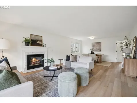 5052 NW Millstone Way Portland OR 97229