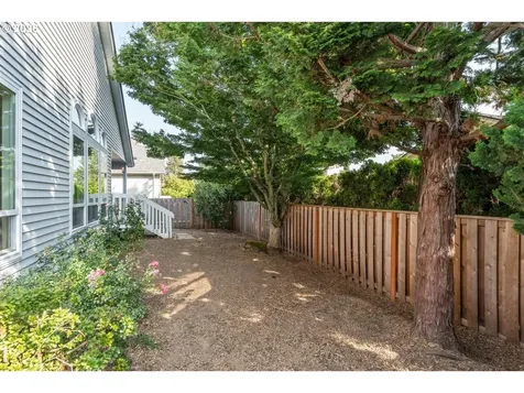 12664 SW Bexley Lane Portland OR 97224