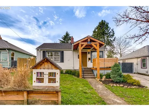 1215 NE 79th Avenue Portland OR 97213
