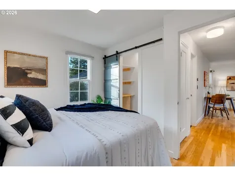 1215 NE 79th Avenue Portland OR 97213