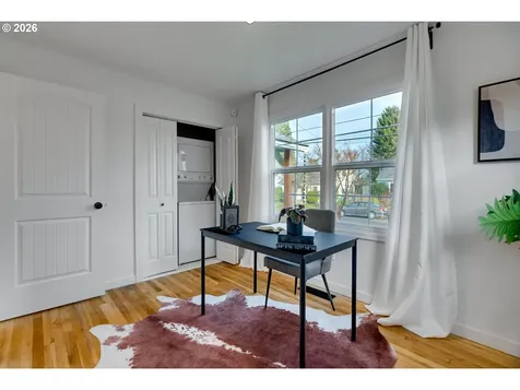 1215 NE 79th Avenue Portland OR 97213