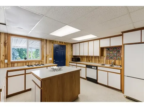 17777 NE Stillers Mill Road Yamhill OR 97148