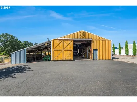 17777 NE Stillers Mill Road Yamhill OR 97148