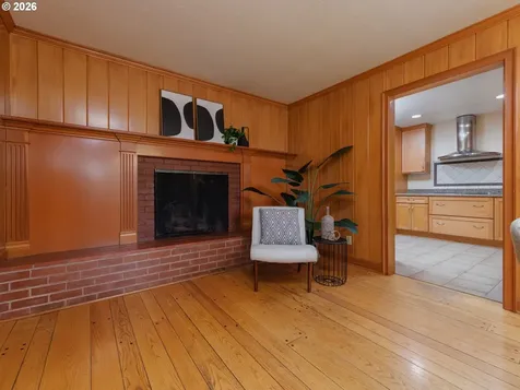 4510 SW 60th Place Portland OR 97221