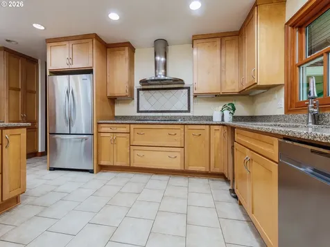 4510 SW 60th Place Portland OR 97221