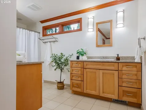 4510 SW 60th Place Portland OR 97221