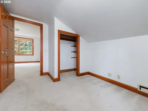 4510 SW 60th Place Portland OR 97221