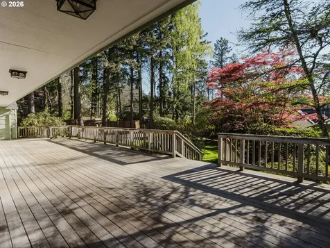 4510 SW 60th Place Portland OR 97221