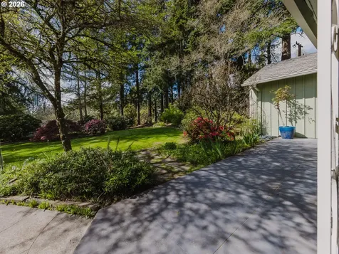 4510 SW 60th Place Portland OR 97221