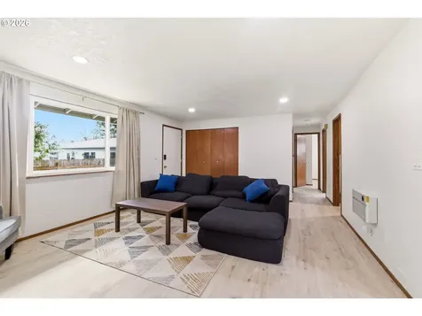 3836 SE 91st Avenue Portland OR 97266