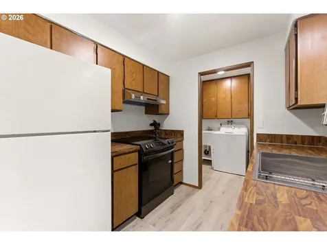3836 SE 91st Avenue Portland OR 97266