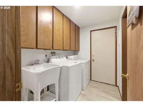 3836 SE 91st Avenue Portland OR 97266