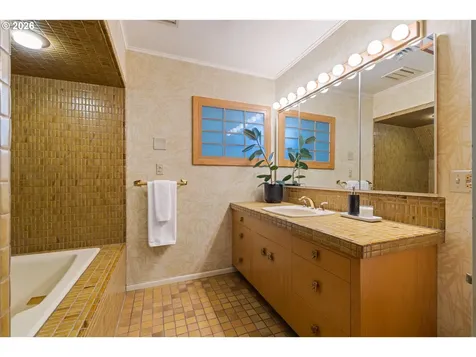 1001 Cherry Heights Road The Dalles OR 97058