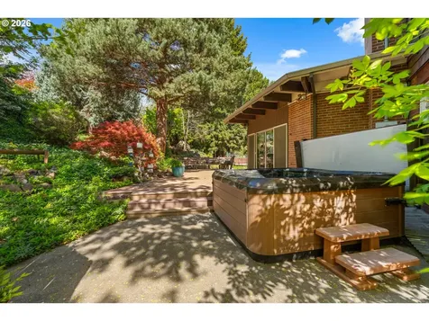 1001 Cherry Heights Road The Dalles OR 97058
