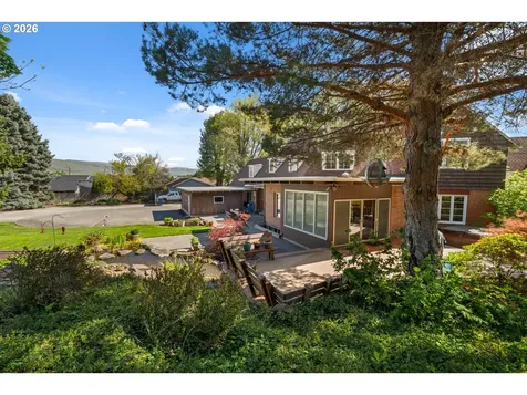 1001 Cherry Heights Road The Dalles OR 97058
