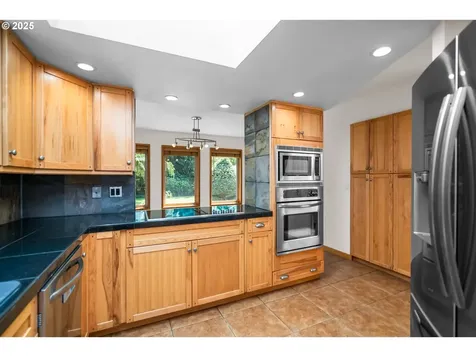 5062 Prospect Street West Linn OR 97068