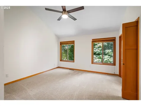 5062 Prospect Street West Linn OR 97068