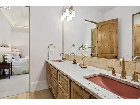 421 NW 209th Street Ridgefield WA 98642