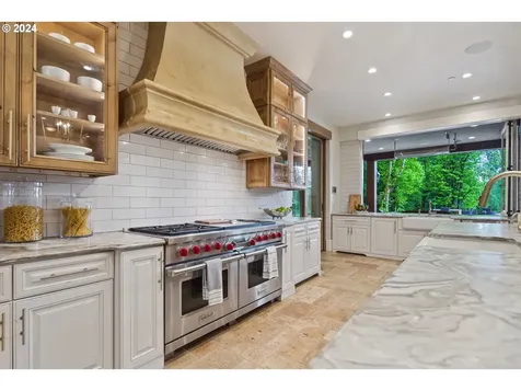 421 NW 209th Street Ridgefield WA 98642