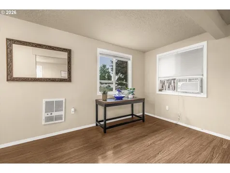 13271 Clairmont Way Oregon City OR 97045