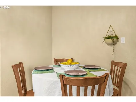 13271 Clairmont Way Oregon City OR 97045