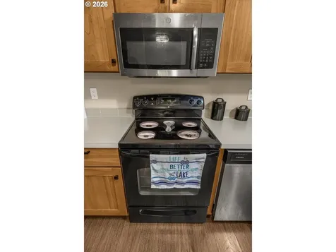 13271 Clairmont Way Oregon City OR 97045