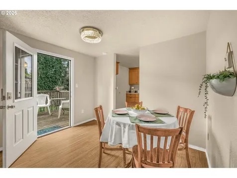 13271 Clairmont Way Oregon City OR 97045