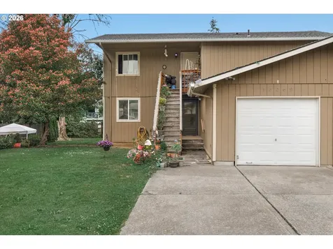 13271 Clairmont Way Oregon City OR 97045