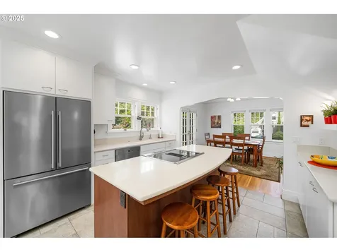 3107 NE 27th Avenue Portland OR 97212