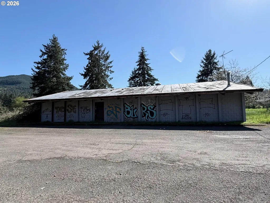 40144 Big Fall Creek Road Fall Creek OR 97438