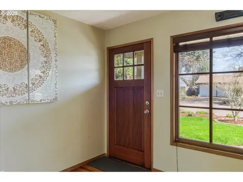 208 N Knoxville Way Vancouver WA 98664