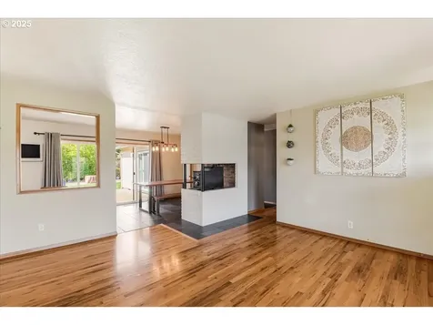 208 N Knoxville Way Vancouver WA 98664