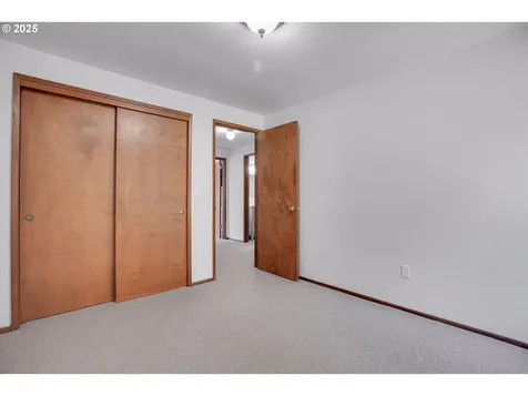 1505 NW 124th Avenue Portland OR 97229