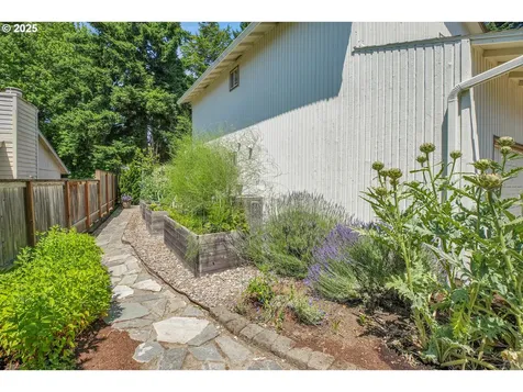 1505 NW 124th Avenue Portland OR 97229