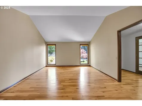 1505 NW 124th Avenue Portland OR 97229