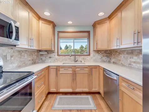 5615 NE 117th Street Vancouver WA 98686