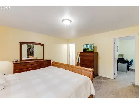 17120 S Seal Court Oregon City OR 97045
