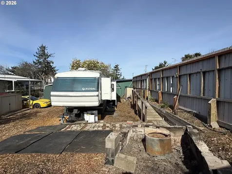 407 S Empire Boulevard Coos Bay OR 97420