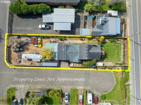 407 S Empire Boulevard Coos Bay OR 97420