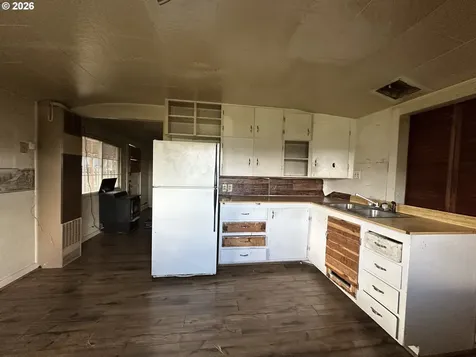 215 B Avenue Seneca OR 97873