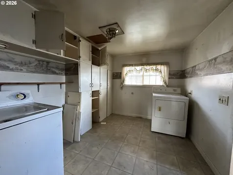 215 B Avenue Seneca OR 97873