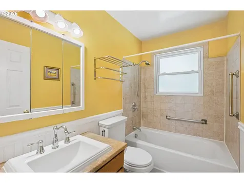 37205 NE Clara Smith Road Corbett OR 97019