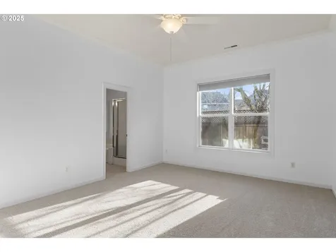 17615 NE 36th Way Vancouver WA 98682