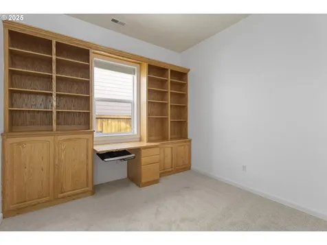 17615 NE 36th Way Vancouver WA 98682