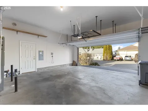 17615 NE 36th Way Vancouver WA 98682