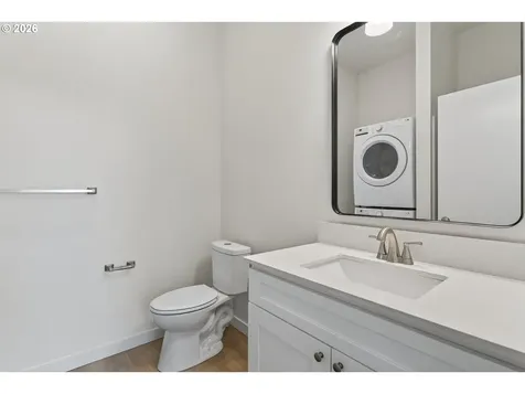 3320 SE 90th Place Portland OR 97266