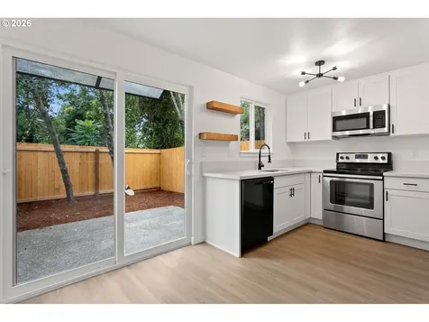 3320 SE 90th Place Portland OR 97266