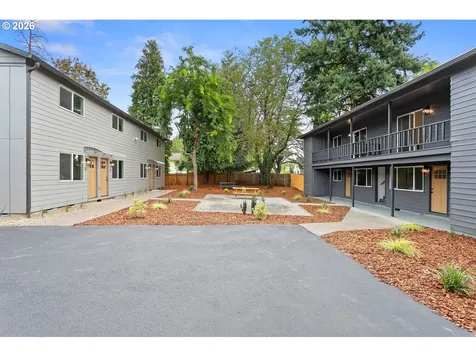 3320 SE 90th Place Portland OR 97266