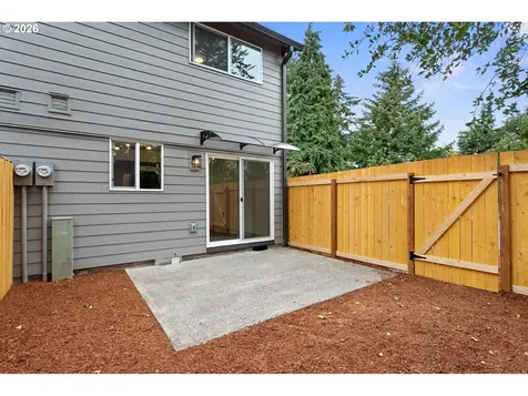 3320 SE 90th Place Portland OR 97266