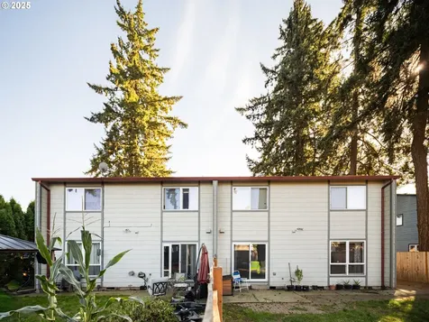 550 SE 5th Avenue Canby OR 97013
